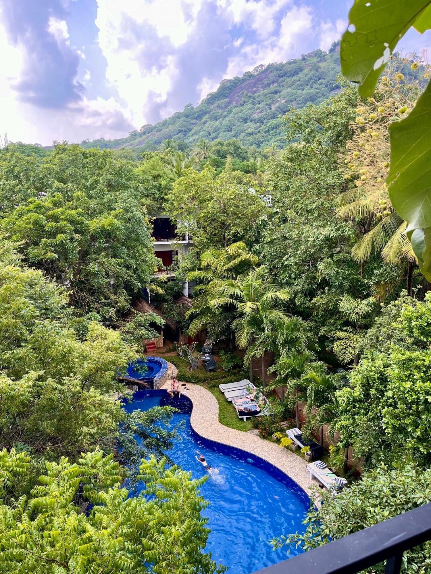 Sundaras Infinity Jungle Resort Dambulla Exterior photo